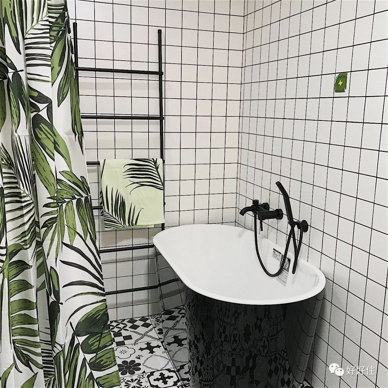 大冬天适合泡个凉水澡真是爽啊,冬天泡个热水澡舒服的窝在被窝里