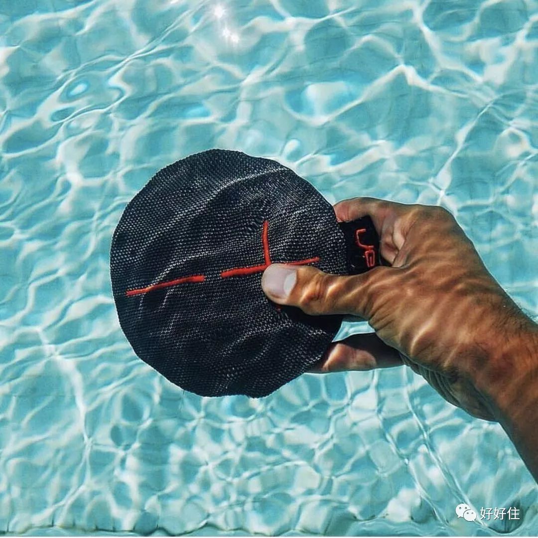 大冬天适合泡个凉水澡真是爽啊,冬天泡个热水澡舒服的窝在被窝里