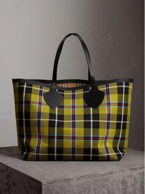 在国外买大牌包包真的便宜很多嘛,哪个国家的包包最便宜