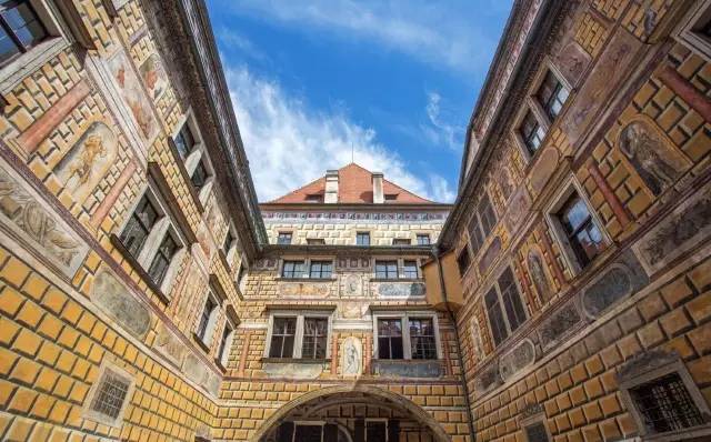 恋与制作人能玩到头吗,恋与制作人相伴时光