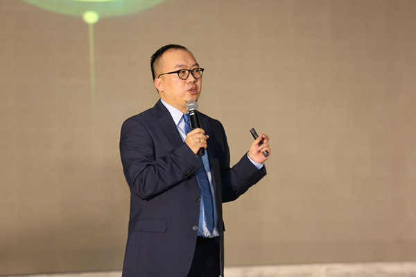 别再自卑经验不足!郑州人才大数据:1-3年职场新人最吃香