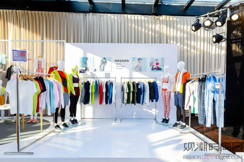 优衣库lifewear杂志哪里购买,时尚与科技服装