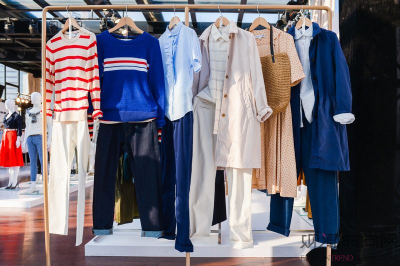 优衣库lifewear杂志哪里购买,时尚与科技服装