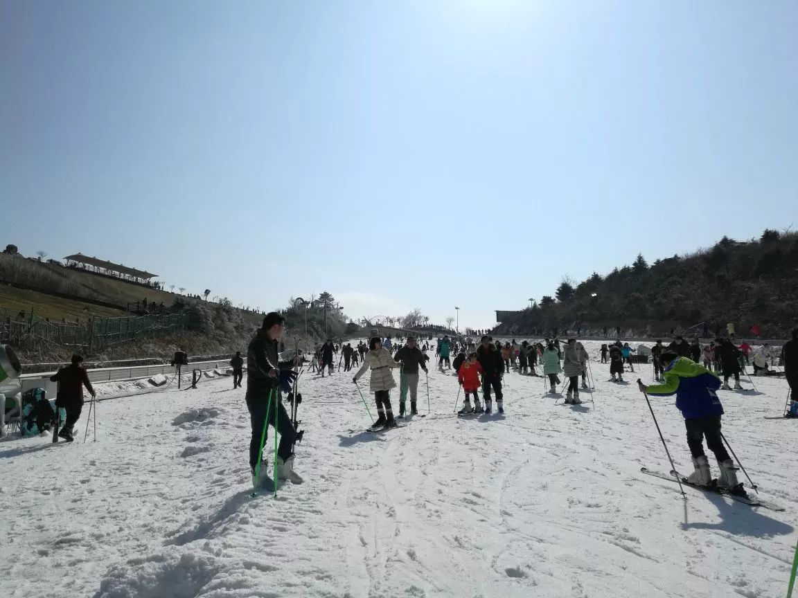 南京周边滑雪旅游的最佳去处,南京室内滑雪场推荐