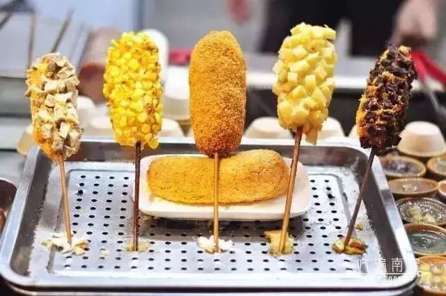 广西那良镇美食街,广西北海银滩美食街