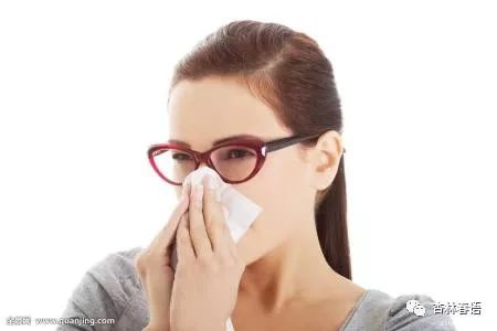 小儿时期常见的呕吐是什么原因,儿科问诊孩子呕吐