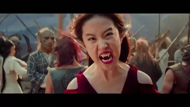 二代妖精刘亦菲颠覆形象妖气十足,35岁刘亦菲照样美成天仙