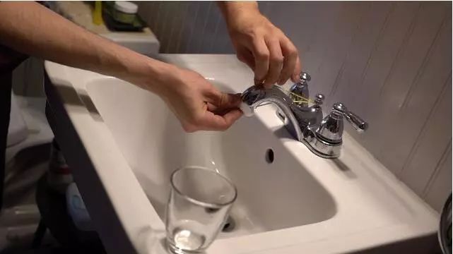 自来水公司水压调小了怎么办,家里水流小自来水工人会怎么弄