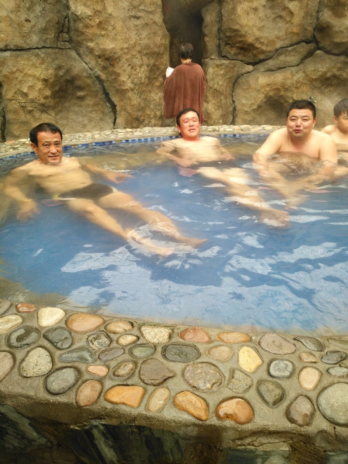 定州中山百姓园温泉度假村,定州中山百姓温泉度假村介绍