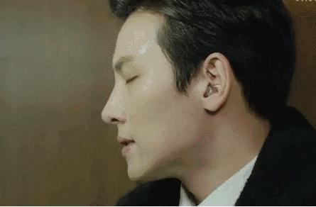 你应该努力获得好成绩,想要好成绩你必须刻苦