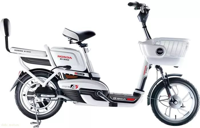 新国标的不要驾照的三轮电动车,新国标电动车需要驾照吗