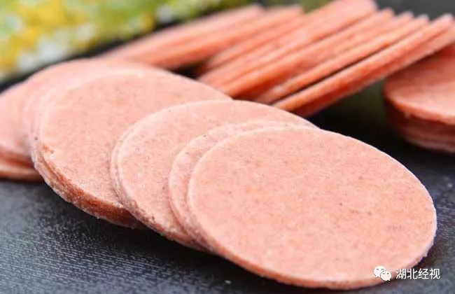 仅仅一字之差,60岁阿姨就吃中了毒……很多人都搞混了