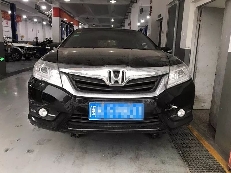 保修期内却被4S店和厂家拒保，僵持2个月，问题出在这儿……「1036三剑客」