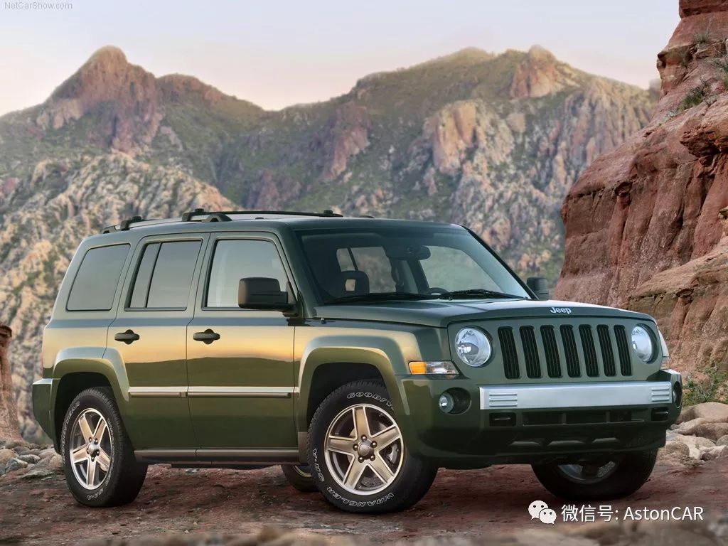 14年jeep自由客值得入手吗,jeep自由客每款的对比