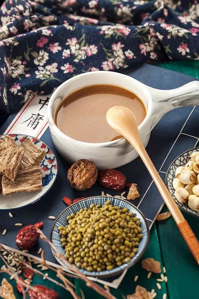 涓婄伀鍙h嫤鍜冲椊鍚冧粈涔堝ソ,鍐ぉ鍙h嫤涓婄伀鍚冧粈涔堣嵂