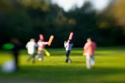 在小小眼球上,三台手术同时进行,不服不行!