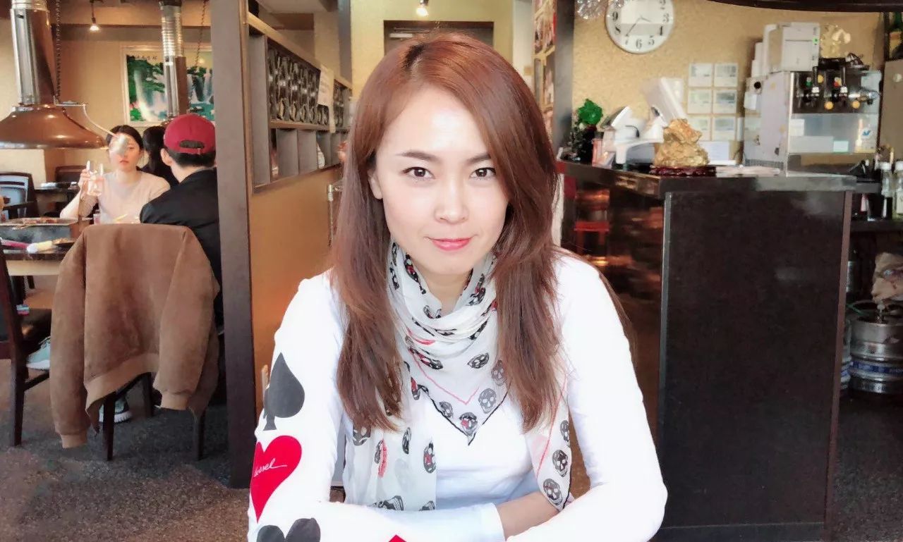 从爱吃羊肉的独生女,到池袋烤全羊店老板娘!文末送本报读者终身优惠券!