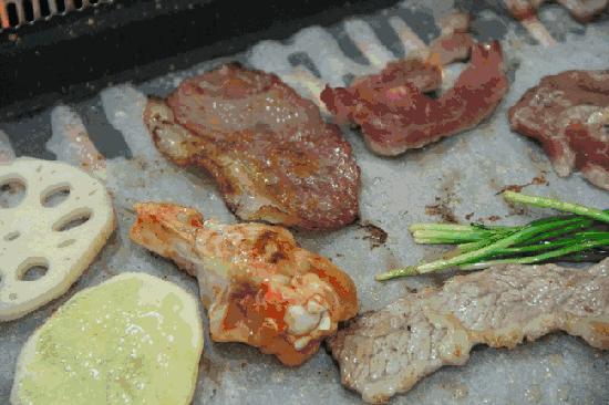 下雪天气吃什么比较好,下雪天最适合吃什么