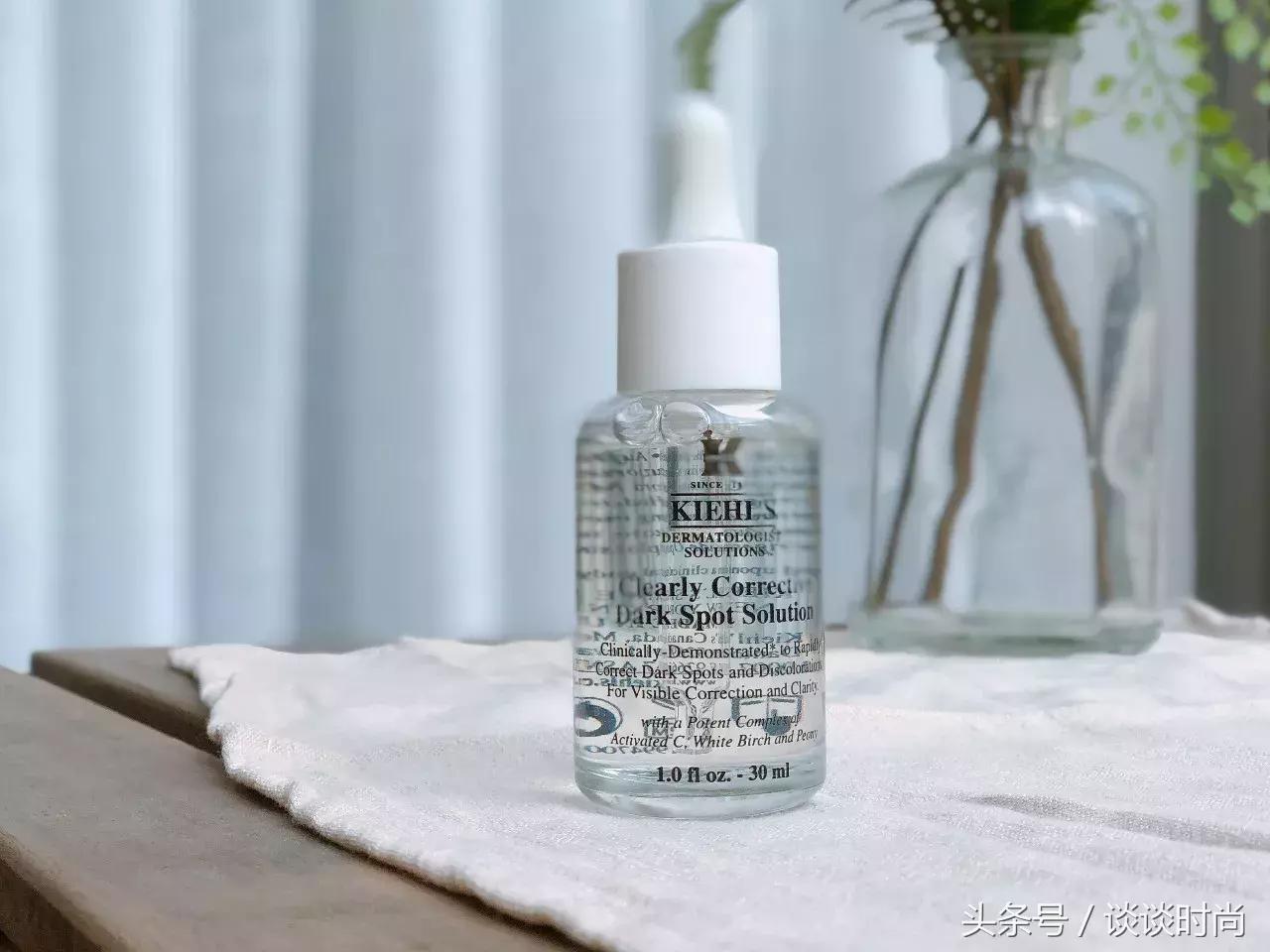 适合年轻人用的滋润提肤精华,适合敏感大油皮的大牌精华