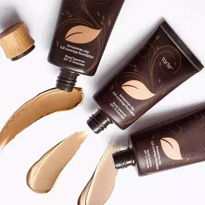 我买了28瓶爆款粉底,只为选出这5个最!爱!