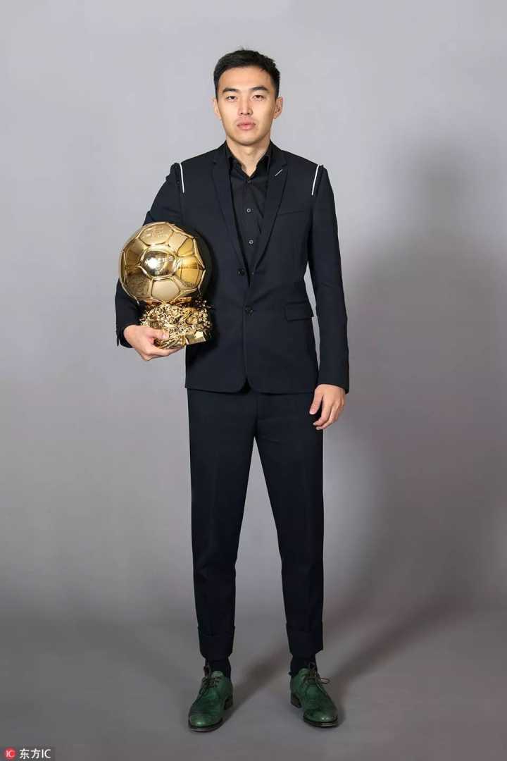 鹰击长空最美图片,鹰击长空奖杯