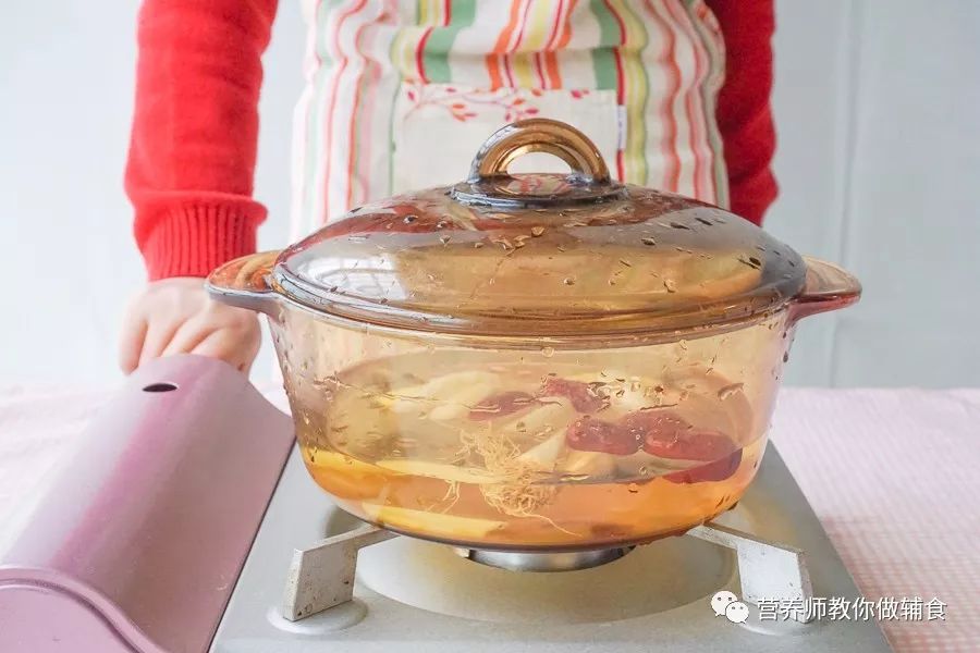 宝宝感冒了流鼻涕不让擦,孩子流鼻涕咳嗽不停吃药没效果