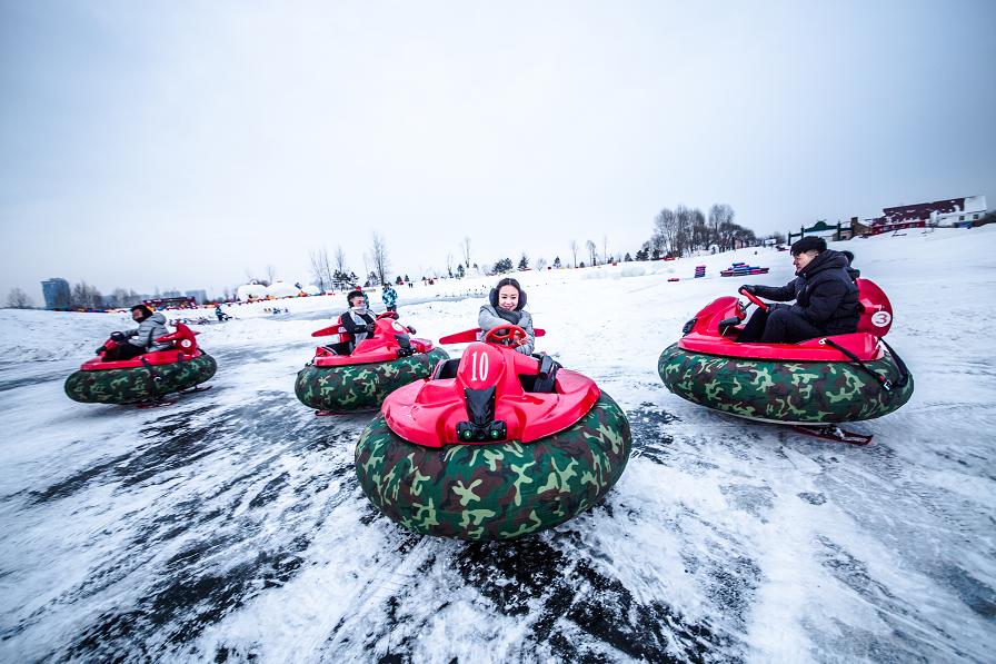 2022哈尔滨冰雪节南岗,有关哈尔滨冰雪节视频