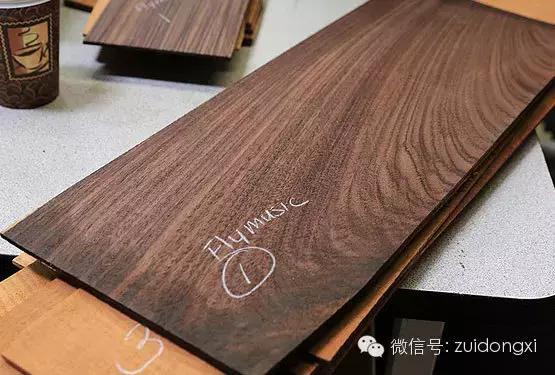 电吉他solo神级现场炫技,超帅电吉他炫技