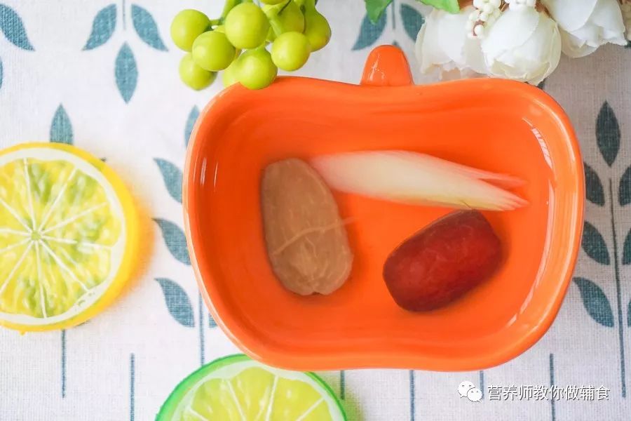 宝宝感冒了流鼻涕不让擦,孩子流鼻涕咳嗽不停吃药没效果