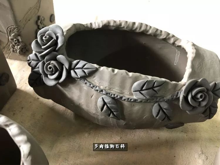 自己做多肉花盆,美肉美盆让阳台更加色彩!