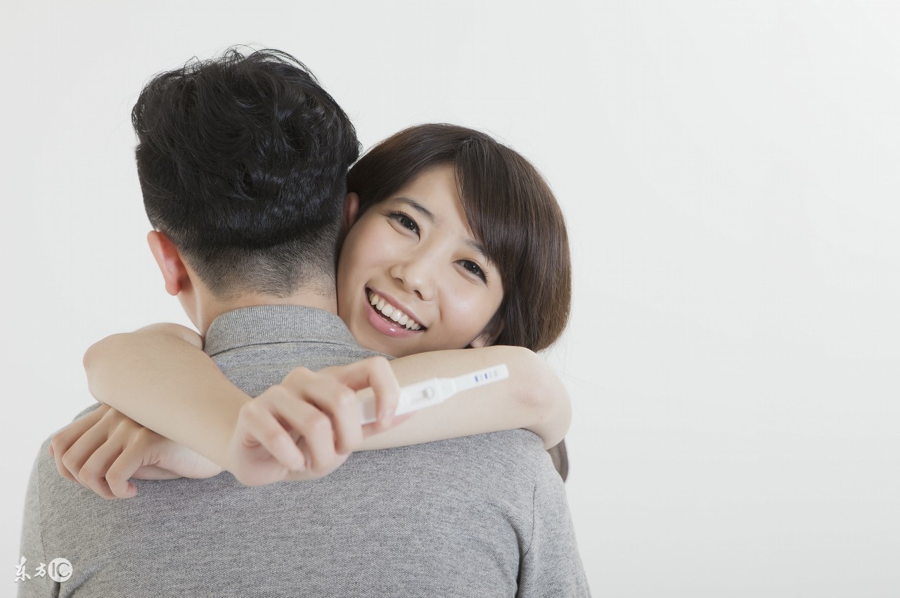 怀孕50天有胎芽没胎心有妊娠反应,怀孕36天忽然没有什么反应正常吗