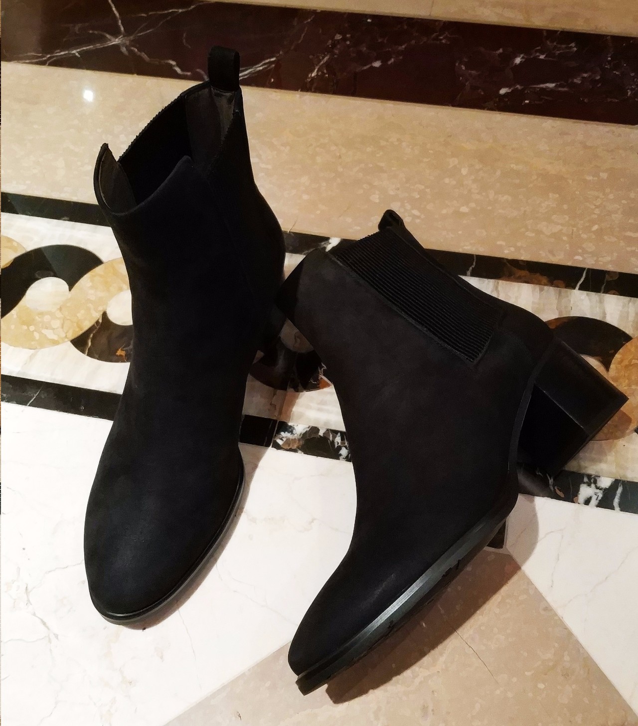 年底了想买东西犒劳一下自己,年底了买件礼物犒劳下自己