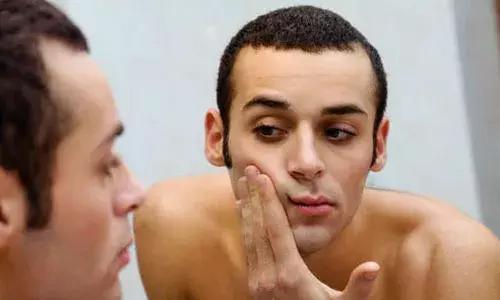 男士去除黑头粉刺的洗面奶排行榜,男士祛黑头粉刺收缩毛孔产品推荐