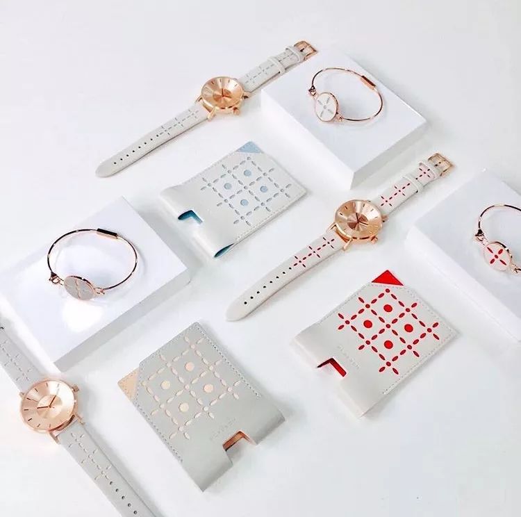 男士百搭手表便宜,1千元女士明星百搭防水手表