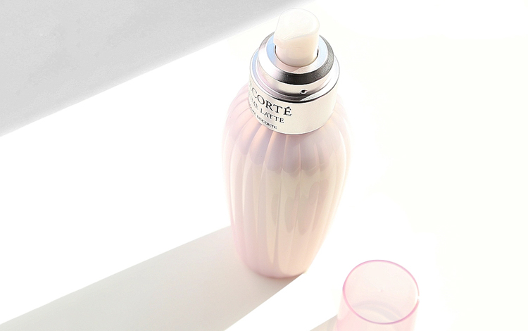 保湿不粘腻乳液推荐测评,日本口碑最保湿乳液