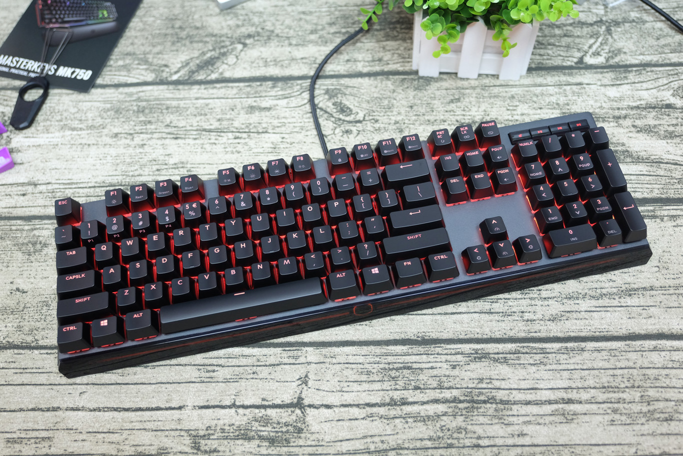 酷冷至尊单手机械键盘测评,酷冷至尊机械键盘测评