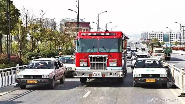 闯红灯扣6分30天没处理有什么影响,闯红灯记6分如何消分