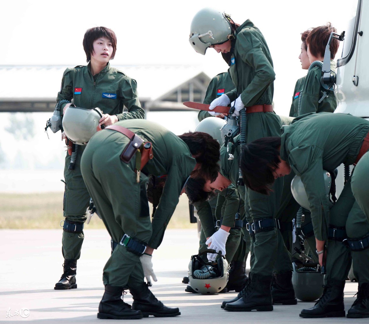 飞行员招飞的最好方法,想当飞行员必须得招飞吗
