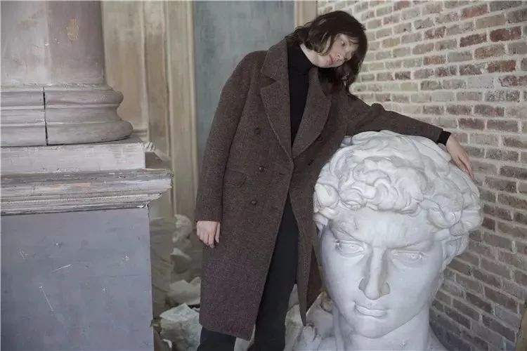 比zara好看的女装店铺,zara哪一款最值得购买