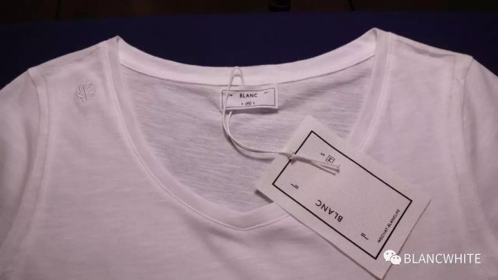 普通tshirt怎样穿更时尚,t-shirt怎么样才能潮流