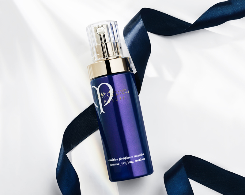 保湿不粘腻乳液推荐测评,日本口碑最保湿乳液