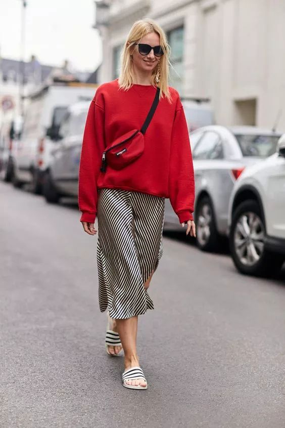 2018年不用大毛衣+仙女裙,你还敢说自己时髦?