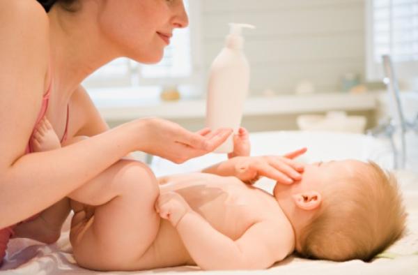 母婴用品新手宝妈一定要知道,新手宝妈必备的7件母婴用品
