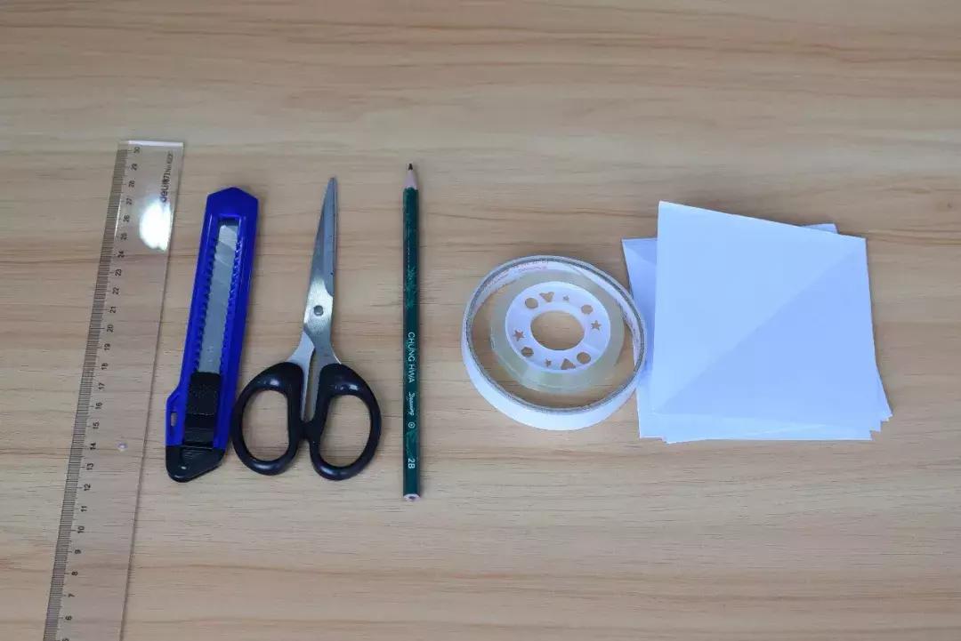 书签二年级自制雪人,纸折立体雪人幼儿手工