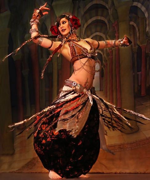 「纯干货」第一次听说服装能分这么多种风格！看看你适合哪种？