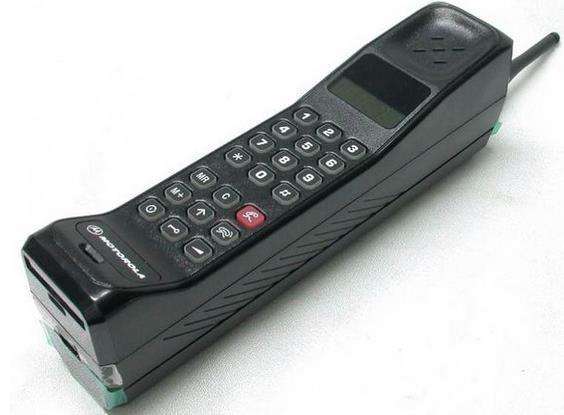 所有手机的进化史,各种品牌的八年前手机哪个更好用