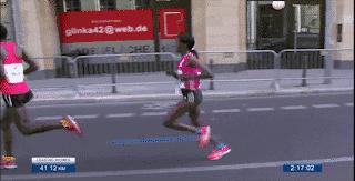 跑步快慢和脚脖子有关系,跑步的快慢跟胖瘦有关系