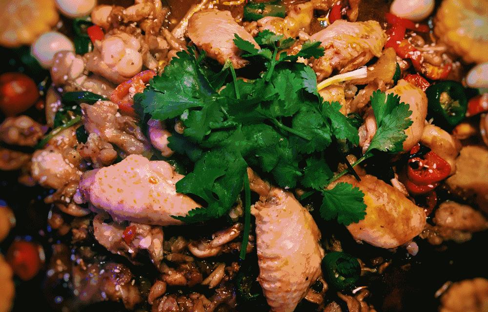 排队等位到疯的牛蛙专门店终于杀到肇庆，带你封测带你飞！