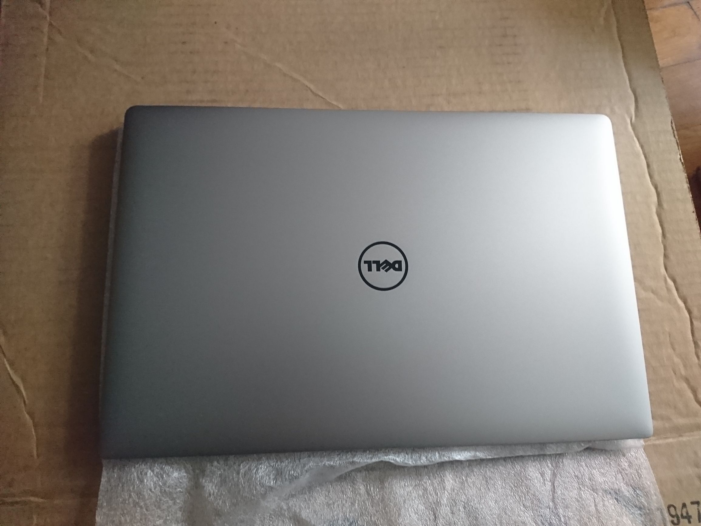 鎴村皵xps15-9560娴嬭瘎,鎴村皵xps15-9560璇勬祴