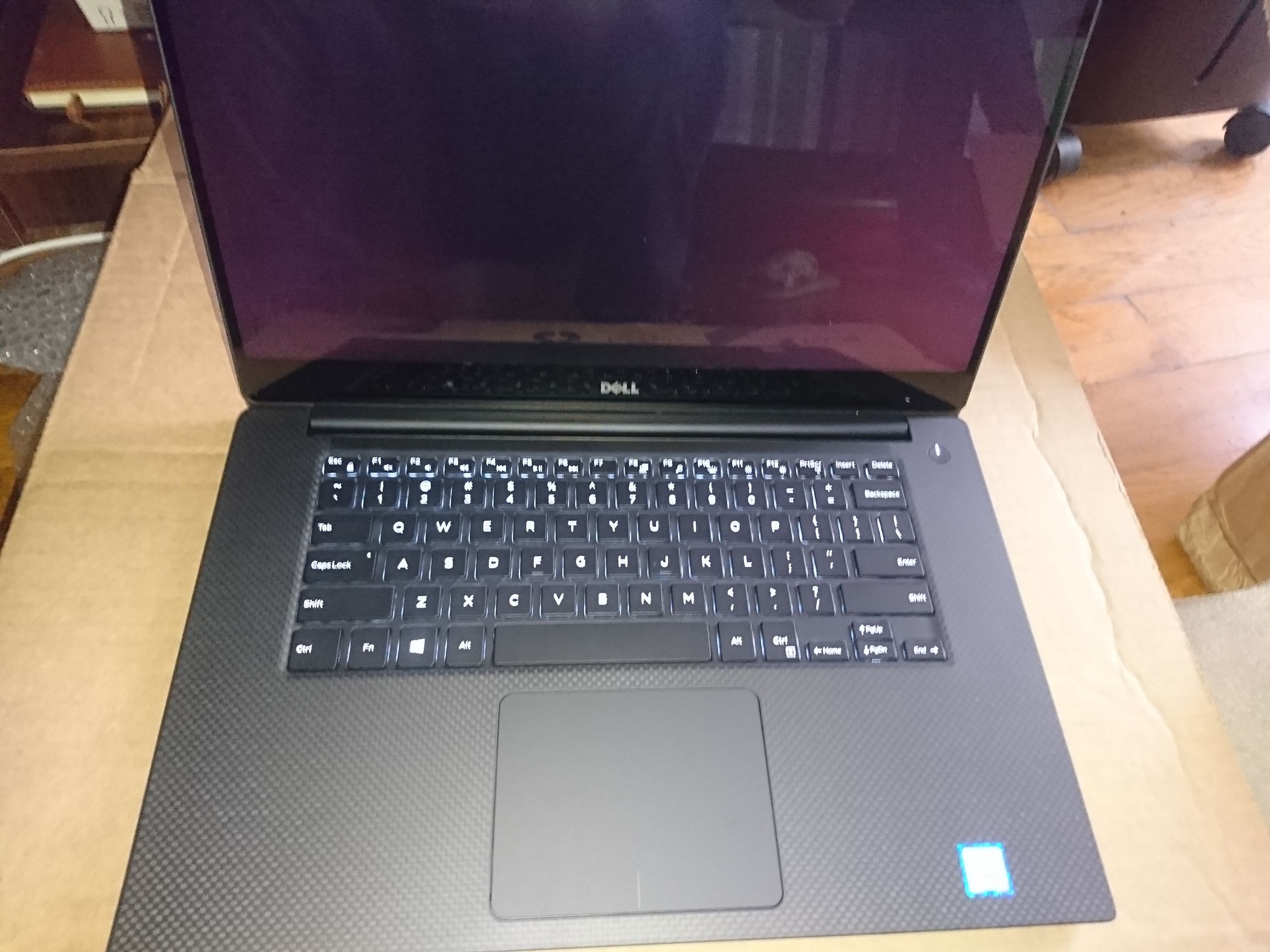 鎴村皵xps15-9560娴嬭瘎,鎴村皵xps15-9560璇勬祴